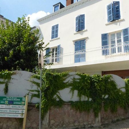 Les Volets Bleus Hotel Le Perreon Exterior foto